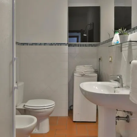 Charme Con Parcheggio Apartamento