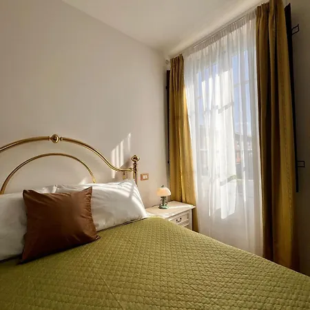 Charme Con Parcheggio * Lucca